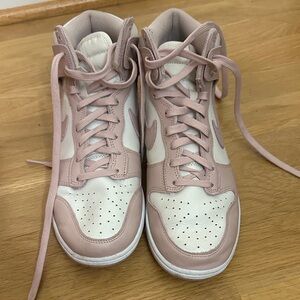 Nike Women’s  Pink White Shoes High-Top Dunks sneakers 9